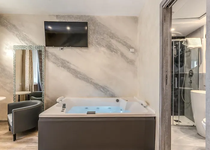 Santa Prassede Otel 2*