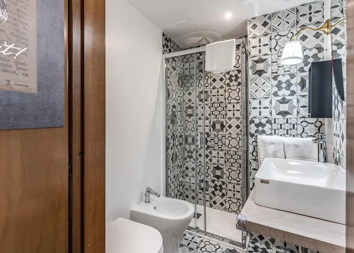Santa Prassede Otel 2*